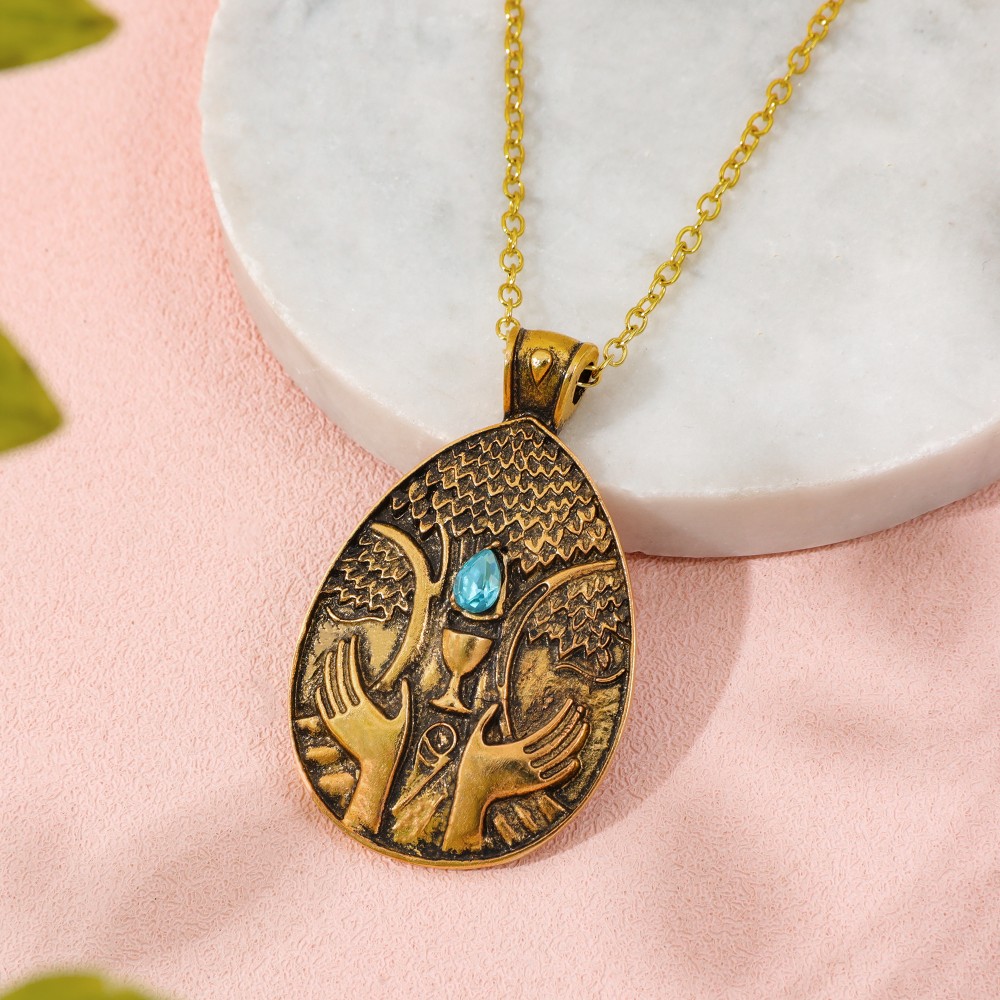 Vintage Game Pendant Necklace  - огляд і ціна Vintage Gaming Accessories